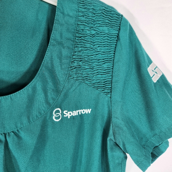 Cherokee Green Sparrow Smocked Shoulders Short Sleeve Scrub Top Size Small - Picture 3 of 8
